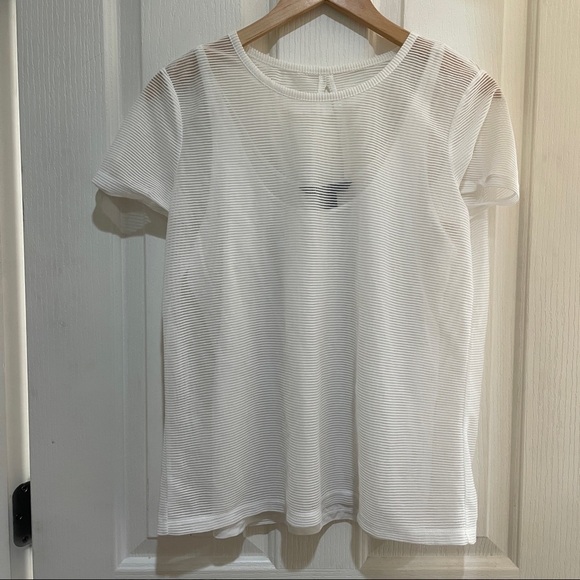 Armani Exchange White textured top tee open back size small built in tank EUC - Picture 3 of 8